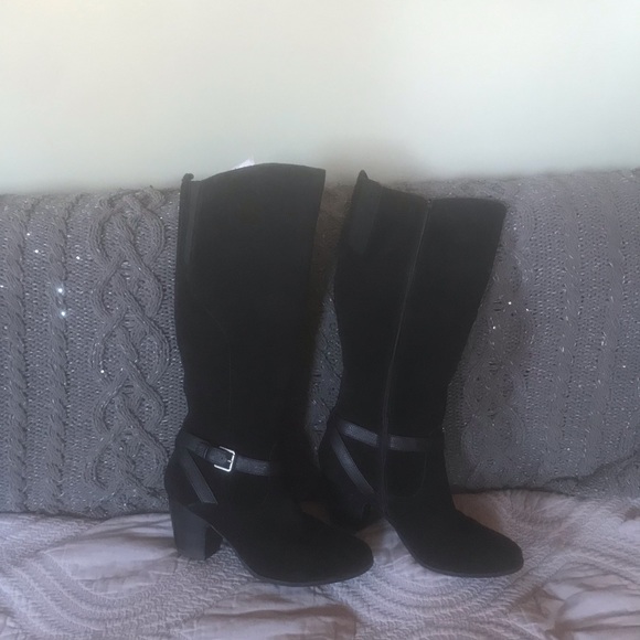 Crown Vintage Boot - Picture 1 of 6